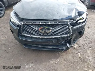 2019 Infiniti QX50 LUXE with VIN 3PCAJ5M32KF126299, listed as a IAAI auction lot 41514137 with 103,576 mi miles. Bid and sale history available at carsss.com. Image 6.