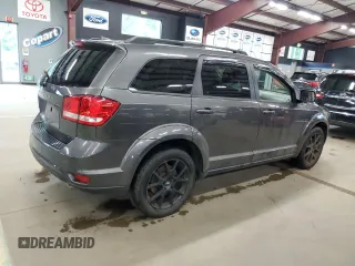 2019 Dodge Journey SE z VIN 3C4PDCBG4KT873206, wystawiony jako Copart lot #58193915 z przebiegiem 72 532 mil mil oraz Tytuł czysty. Historia ofert i sprzedaży dostępna na DreamBid. Obrazek 3.