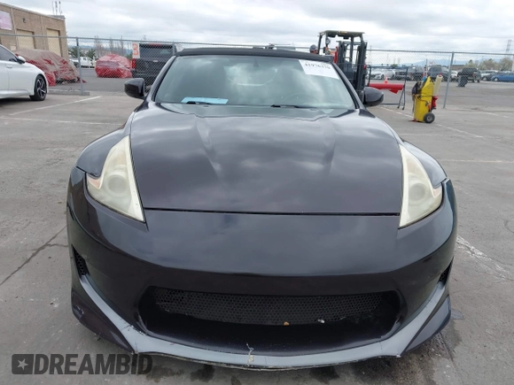 2010 Nissan 370Z Touring with VIN JN1AZ4FH3AM301311, listed as a IAAI auction lot 41976379 with 51,347 mi miles. Bid and sale history available at carsss.com. Image 12.