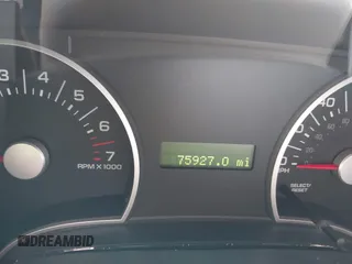 2007 Ford Explorer XLT z VIN 1FMEU63E67UA49738, wystawiony jako IAAI lot #42401780 z przebiegiem 75 927 mil mil oraz . Historia ofert i sprzedaży dostępna na DreamBid. Obrazek 7.