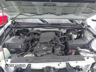 2019 Toyota Tacoma SR с VIN 5TFAX5GN0KX155401, выставлен на аукционе IAAI как лот 42753025 с пробегом 51 913 миль миль и . История ставок и продаж доступна на DreamBid. Изображение 10.