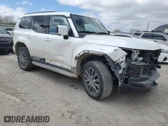 2024 Lexus GX 550 Premium z VIN JTJTBCDX6R5010822, wystawiony jako Copart lot #51168725 z przebiegiem 27 707 mil mil oraz Szkoda całkowita • Salvage title. Historia ofert i sprzedaży dostępna na DreamBid. Obrazek 4.