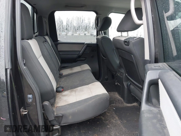 2012 Nissan Titan SV with VIN 1N6BA0EJ0CN303050, listed as a IAAI auction lot 41892370 with 120,018 mi miles. Bid and sale history available at carsss.com. Image 8.
