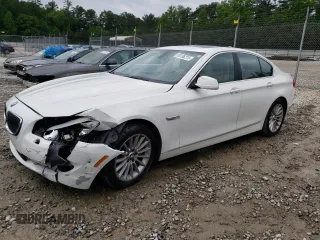 2011 BMW 5 Series 535i z VIN WBAFR7C55BC805958, wystawiony jako Copart lot #56136275 z przebiegiem 200 965 mil mil oraz Szkody całkowita. Historia ofert i sprzedaży dostępna na DreamBid. Obrazek 1.