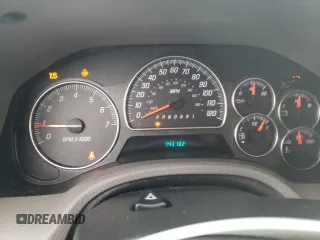 2008 GMC Envoy SLE2 with VIN 1GKDS13S682122400, listed as a Copart auction lot 45149485 with 143,182 mi miles and Salvage Title. Bid and sale history available at carsss.com. Image 9.