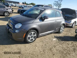 2015 FIAT 500e with VIN 3C3CFFGE8FT623205, listed as a Copart auction lot 87213534 with 55,132 mi miles and Salvage Title. Bid and sale history available at carsss.com. Image 1.