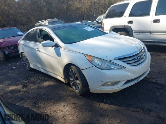 2013 Hyundai Sonata Limited with VIN 5NPEC4AB3DH706800, listed as a IAAI auction lot 41481822 with 205,903 mi miles and . Bid and sale history available at carsss.com. Image 1.