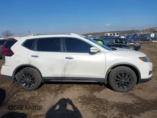 2019 Nissan Rogue SV with VIN KNMAT2MV0KP551083, listed as a IAAI auction lot 41364279 with 38,405 mi miles. Bid and sale history available at carsss.com. Image 13.