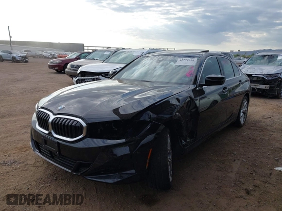 2025 BMW 3 Series 330i with VIN 3MW69CW03S8F06131, listed as a IAAI auction lot 42772628 with 16,765 mi miles and . Bid and sale history available at DreamBid. Image 6.