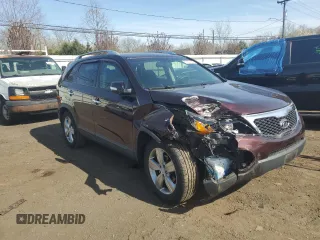 2013 Kia Sorento EX with VIN 5XYKU4A22DG372623, listed as a Copart auction lot 53901325 with 67,314 mi miles and Salvage Title. Bid and sale history available at carsss.com. Image 4.