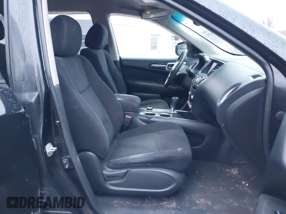 2015 Nissan Pathfinder Platinum with VIN 5N1AR2MM4FC632070, listed as a IAAI auction lot 41174342 with 192,651 mi miles and . Bid and sale history available at DreamBid. Image 5.
