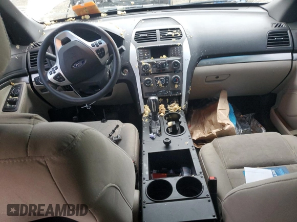 2011 Ford Explorer z VIN 1FMHK8B83BGA43557, wystawiony jako Copart lot #83809964 z przebiegiem 138 630 mil mil oraz Szkoda całkowita • Salvage title. Historia ofert i sprzedaży dostępna na DreamBid. Obrazek 8.