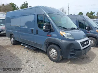 2019 Ram ProMaster Cargo Van with VIN 3C6URVJG4KE564333, listed as a IAAI auction lot 41842612 with 108,927 mi miles. Bid and sale history available at carsss.com. Image 1.