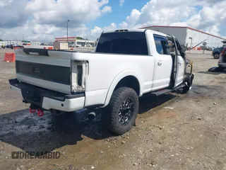 2018 Ford F-250 XL с VIN 1FT7W2BT5JEC74010, выставлен на аукционе IAAI как лот 42251090 с пробегом Не указан миль и . История ставок и продаж доступна на DreamBid. Изображение 4.