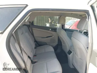 2017 Hyundai Tucson Limited with VIN KM8J3CA26HU295599, listed as a IAAI auction lot 41649449 with 85,494 mi miles. Bid and sale history available at carsss.com. Image 8.