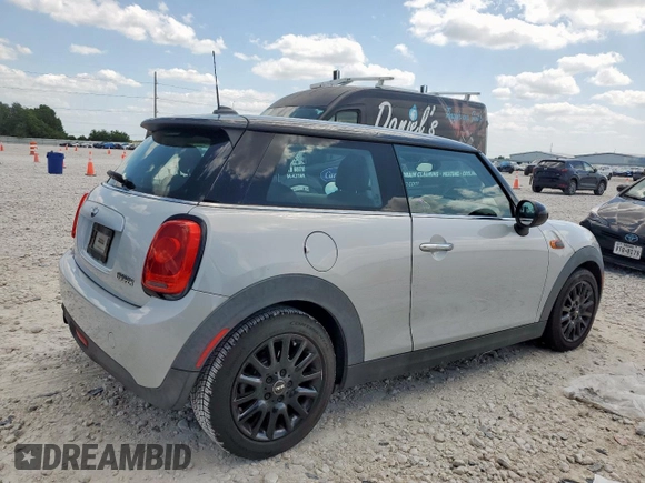 2015 MINI Hardtop with VIN WMWXM5C50FT942819, listed as a Copart auction lot 59783465 with 37,133 mi miles and Clean title. Bid and sale history available at DreamBid. Image 3.