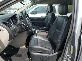 2013 Chrysler Town & Country Touring z VIN 2C4RC1BG0DR630188, wystawiony jako Copart lot #53320815 z przebiegiem 115 026 mil mil oraz Szkoda całkowita • Salvage title. Historia ofert i sprzedaży dostępna na DreamBid. Obrazek 7.