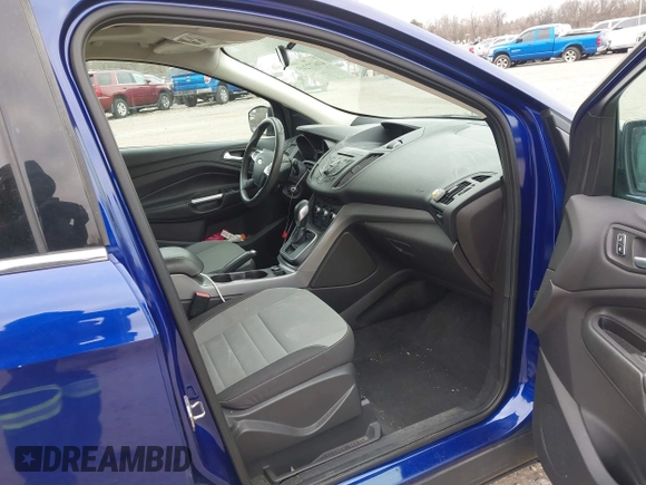 2013 Ford Escape SE z VIN 1FMCU9GX5DUD35239, wystawiony jako IAAI lot #41677245 z przebiegiem Nie podano mil oraz . Historia ofert i sprzedaży dostępna na DreamBid. Obrazek 5.
