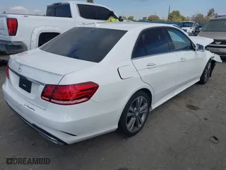 2016 Mercedes-Benz E-Class E 350 Sport with VIN WDDHF5KB4GB255588, listed as a IAAI auction lot 41547556 with 72,981 mi miles. Bid and sale history available at carsss.com. Image 4.