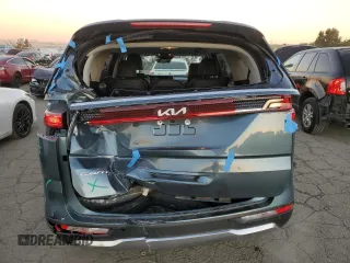 2022 Kia Carnival SX with VIN KNDNE5H36N6187980, listed as a Copart auction lot 88144635 with 27,073 mi miles and Salvage Title. Bid and sale history available at carsss.com. Image 6.