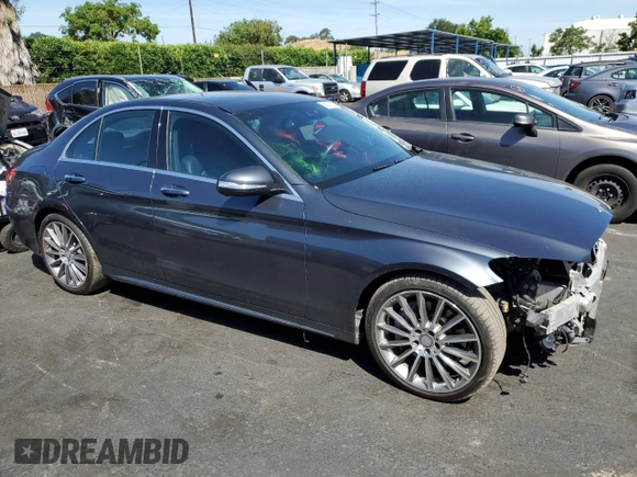 2015 Mercedes-Benz C 300 z VIN 55SWF4JB3FU066356, wystawiony jako Copart lot #56933205 z przebiegiem 93 917 mil mil oraz Szkoda całkowita • Salvage title. Historia ofert i sprzedaży dostępna na DreamBid. Obrazek 4.
