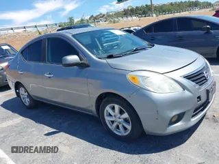 2013 Nissan Versa SV with VIN 3N1CN7AP9DL842124, listed as a IAAI auction lot 41969134 with 201,909 mi miles and . Bid and sale history available at DreamBid. Image 1.