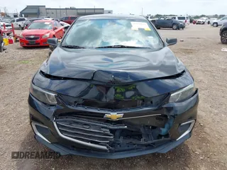 2016 Chevrolet Malibu LS z VIN 1G1ZB5ST8GF190958, wystawiony jako IAAI lot #42148180 z przebiegiem 77 768 mil mil oraz . Historia ofert i sprzedaży dostępna na DreamBid. Obrazek 6.