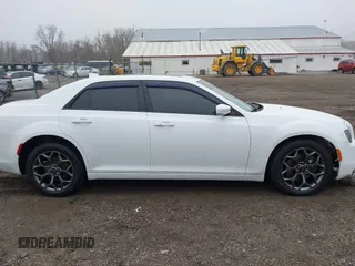 2018 Chrysler 300 with VIN 2C3CCAGG2JH269969, listed as a IAAI auction lot 41199752 with 99,332 mi miles. Bid and sale history available at carsss.com. Image 13.