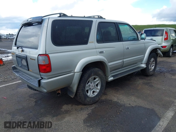 2000 Toyota 4Runner Limited with VIN JT3GN87R8Y0153390, listed as a IAAI auction lot 41795300 with 358,760 mi miles and . Bid and sale history available at DreamBid. Image 4.