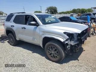 2025 Toyota 4Runner SR5 с VIN JTEVA5BR0S5006815, выставлен на аукционе Copart как лот 60238845 с пробегом 4 551 миль миль и Списание • Salvage title. История ставок и продаж доступна на DreamBid. Изображение 4.