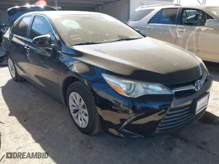2016 Toyota Camry XLE with VIN 4T4BF1FK0GR584491, listed as a IAAI auction lot 41204614 with 76,646 mi miles. Bid and sale history available at carsss.com. Image 1.