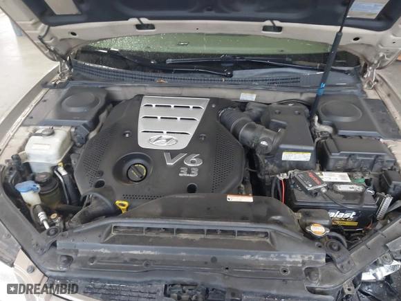 2007 Hyundai Azera GLS with VIN KMHFC46D07A201772, listed as a IAAI auction lot 41212596 with 314,234 mi miles. Bid and sale history available at carsss.com. Image 10.