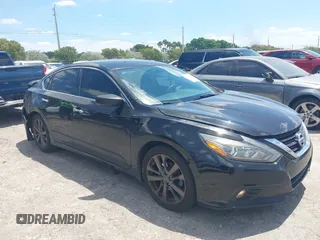 2018 Nissan Altima SV with VIN 1N4AL3AP8JC259494, listed as a IAAI auction lot 42041433 with 150,970 mi miles and . Bid and sale history available at carsss.com. Image 1.