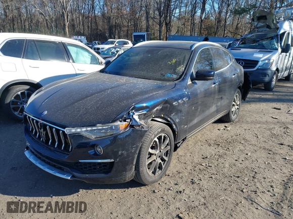 2021 Maserati Levante GranLusso with VIN ZN661XUL8MX357510, listed as a IAAI auction lot 41237857 with 33,375 mi miles. Bid and sale history available at carsss.com. Image 2.
