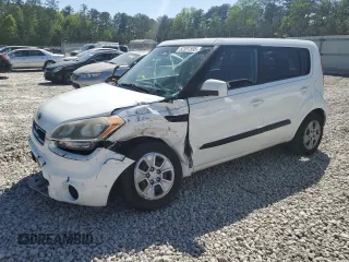 2013 Kia Soul with VIN KNDJT2A58D7503290, listed as a Copart auction lot 52391595 with 124,457 mi miles and Salvage Title. Bid and sale history available at carsss.com. Image 1.