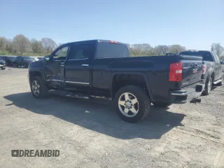 2015 GMC Sierra 2500HD SLT with VIN 1GT12ZEG2FF600811, listed as a Copart auction lot 53830145 with 199,017 mi miles and Clean title. Bid and sale history available at DreamBid. Image 2.