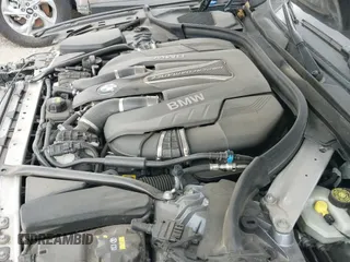 2018 BMW 5 Series M550i xDrive с VIN WBAJB9C55JB035694, выставлен на аукционе IAAI как лот 42122730 с пробегом 61 561 миль миль и . История ставок и продаж доступна на DreamBid. Изображение 21.