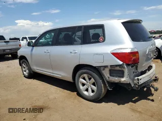 2010 Toyota Highlander with VIN 5TDBK3EH1AS033378, listed as a Copart auction lot 62781295 with 189,082 mi miles and Salvage title. Bid and sale history available at DreamBid. Image 2.