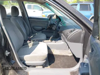 2001 Honda Civic LX z VIN 2HGES16521H558942, wystawiony jako IAAI lot #42409480 z przebiegiem 230 909 mil mil oraz . Historia ofert i sprzedaży dostępna na DreamBid. Obrazek 5.