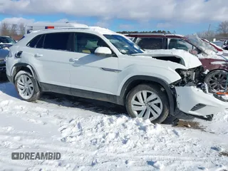 2023 Volkswagen Atlas SE with VIN 1V2HE2CA3PC211740, listed as a IAAI auction lot 41403693 with 15,124 mi miles and . Bid and sale history available at DreamBid. Image 1.