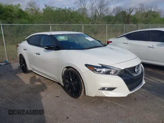 2017 Nissan Maxima SR z VIN 1N4AA6AP2HC370642, wystawiony jako IAAI lot #41928692 z przebiegiem 161 245 mil mil oraz . Historia ofert i sprzedaży dostępna na DreamBid. Obrazek 1.