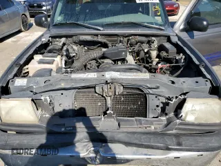 1999 Mazda B-Series 2WD Truck SX with VIN 4F4YR12C7XTM27567, listed as a Copart auction lot 82409904 with 226,366 mi miles and Salvage Title. Bid and sale history available at carsss.com. Image 11.
