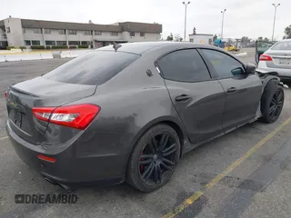 2016 Maserati Ghibli S Q4 z VIN ZAM57RTA0G1177125, wystawiony jako IAAI lot #42073335 z przebiegiem 114 663 mil mil oraz . Historia ofert i sprzedaży dostępna na DreamBid. Obrazek 4.