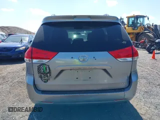 2011 Toyota Sienna LE AAS with VIN 5TDKK3DC2BS096965, listed as a IAAI auction lot 42583783 with 288,489 mi miles and . Bid and sale history available at DreamBid. Image 16.