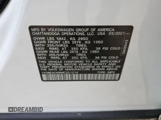 2021 Volkswagen Atlas SEL with VIN 1V2BE2CA8MC221214, listed as a Copart auction lot 68756842 with 19,915 mi miles and . Bid and sale history available at DreamBid. Image 14.