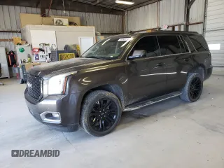2019 GMC Yukon SLT with VIN 1GKS2BKC8KR163973, listed as a Copart auction lot 59042214 with 119,269 mi miles and Salvage Title. Bid and sale history available at carsss.com. Image 1.
