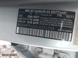 2012 Mercedes-Benz E-Class E 350 Luxury with VIN WDDHF5KBXCA552204, listed as a IAAI auction lot 41768078 with 233,767 mi miles. Bid and sale history available at carsss.com. Image 9.