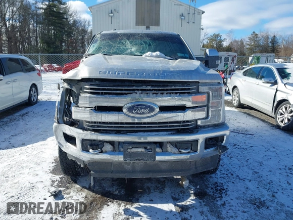 2018 Ford Super Duty F-250 SRW XL with VIN 1FT7W2BTXJEB09361, listed as a IAAI auction lot 41448071 with 73,658 mi miles. Bid and sale history available at carsss.com. Image 12.