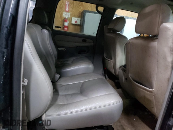 2000 GMC Yukon XL SLT with VIN 1GKFK16T2YJ165375, listed as a Copart auction lot 43851165 with 189,857 mi miles and Clean Title. Bid and sale history available at carsss.com. Image 11.