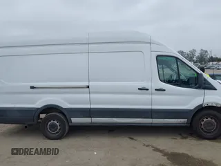 2020 Ford Transit с VIN 1FTBW3XG8LKA54375, выставлен на аукционе IAAI как лот 42336626 с пробегом 140 247 миль миль и . История ставок и продаж доступна на DreamBid. Изображение 14.